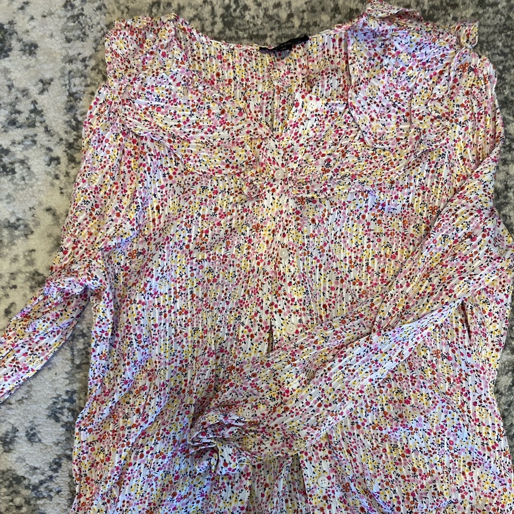 EUC J Crew Ditsy Floral Ruffle Button Up Blouse
